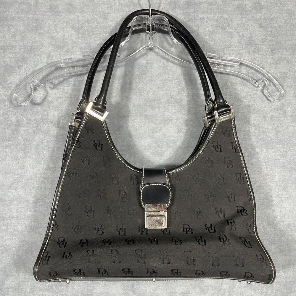 Dooney & bourke Black Purse.